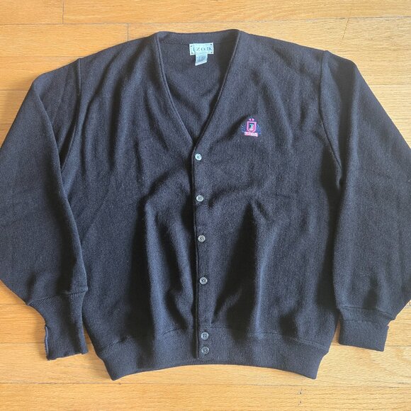 Vintage Izod Cardigan Sweater XL Black Button Up Crest Acrylic Preppy Grandpa - Picture 1 of 4